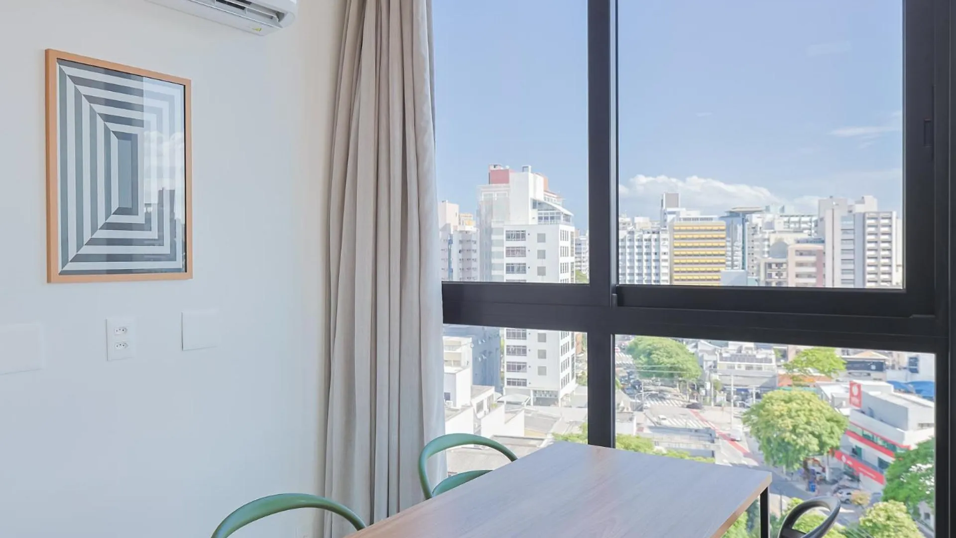 Studio Novo Central Com Piscina Florianópolis Brezilya
