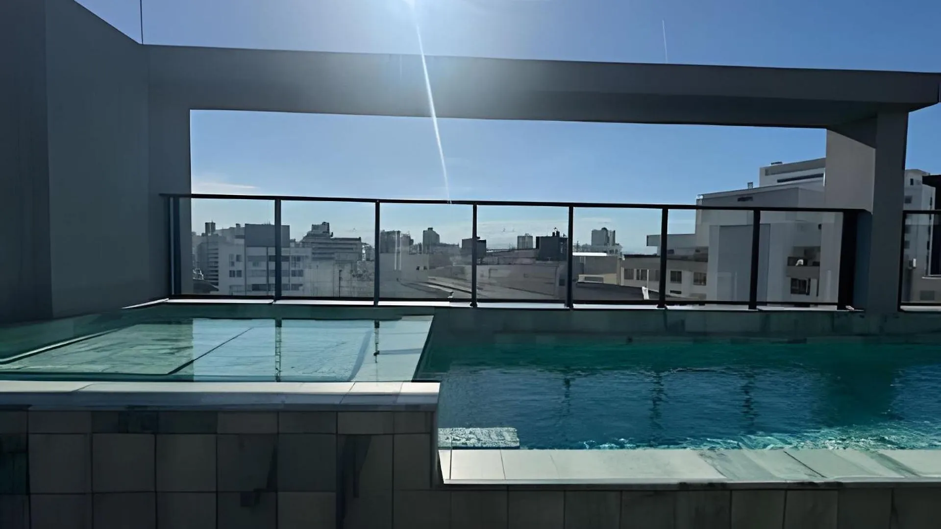 Studio Novo Central Com Piscina Florianópolis